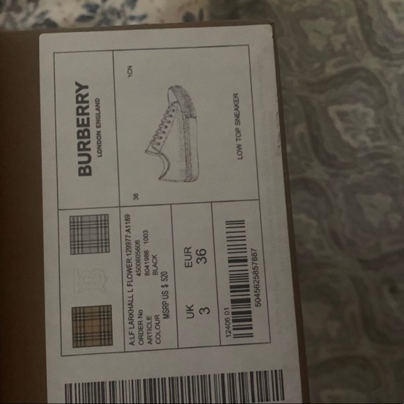 Larkhall floral Burberry sneakers - Picture 1 of 5
